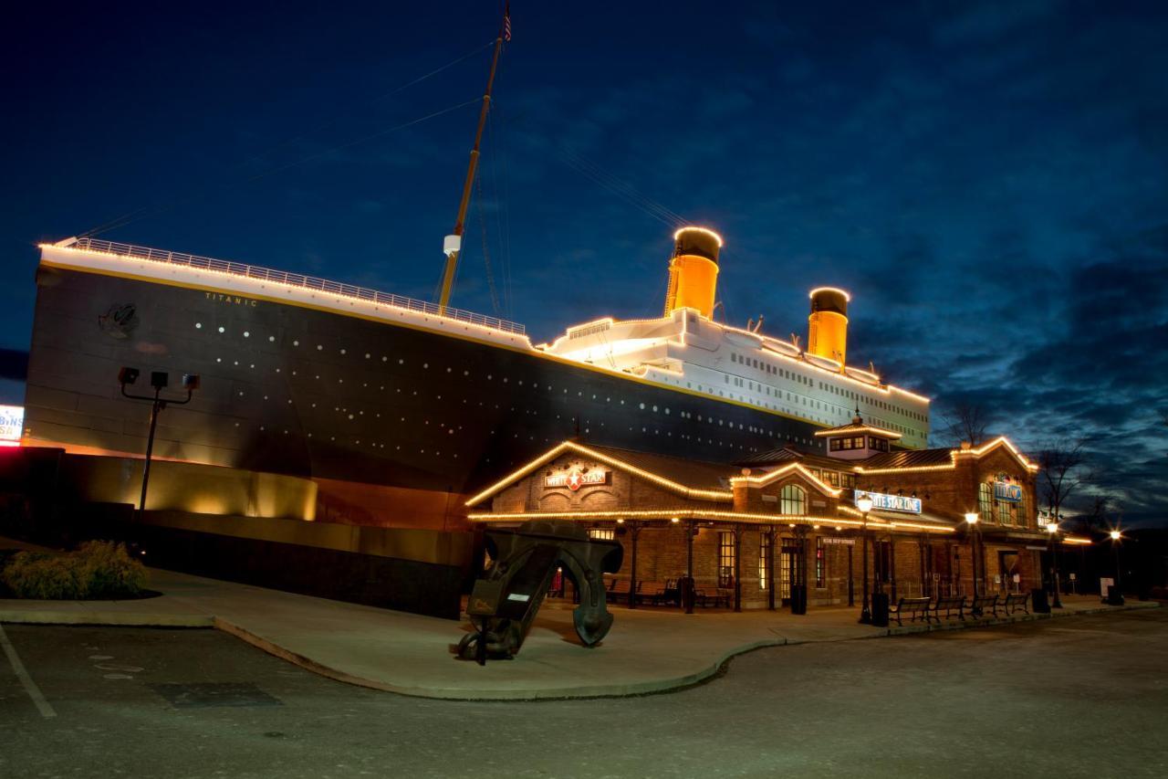 Her Majesty'S Way, Awesome Mtn Views, 1089 Free Tickets Each Paid Day, Dollywood And More 개틀린버그 외부 사진